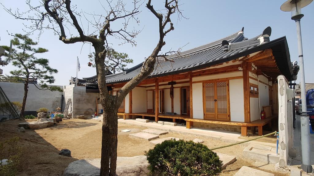 Ohnewwall Guesthouse Jeonju Eksteriør bilde