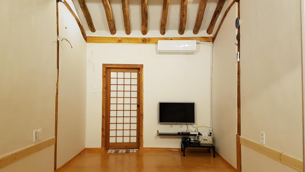Ohnewwall Guesthouse Jeonju Eksteriør bilde