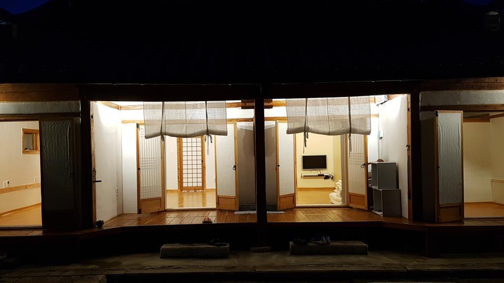 Ohnewwall Guesthouse Jeonju Eksteriør bilde