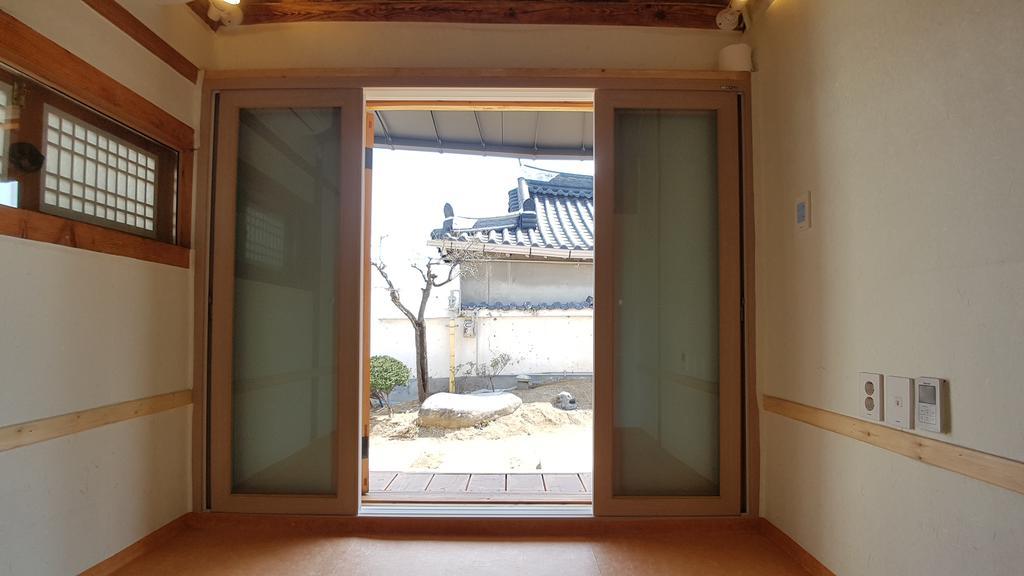 Ohnewwall Guesthouse Jeonju Eksteriør bilde