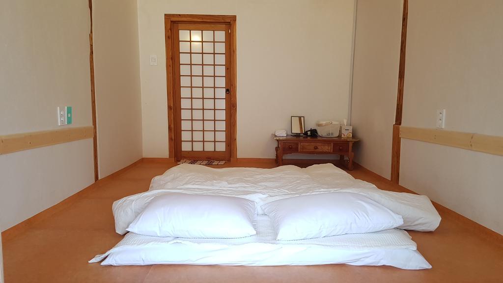 Ohnewwall Guesthouse Jeonju Eksteriør bilde