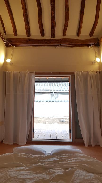 Ohnewwall Guesthouse Jeonju Eksteriør bilde