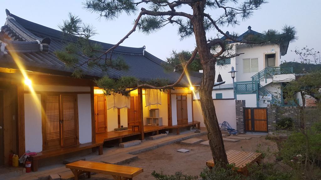 Ohnewwall Guesthouse Jeonju Eksteriør bilde