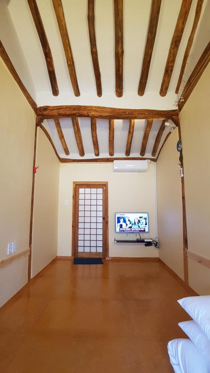 Ohnewwall Guesthouse Jeonju Eksteriør bilde