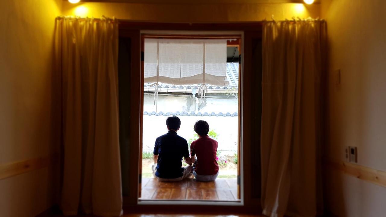 Ohnewwall Guesthouse Jeonju Eksteriør bilde
